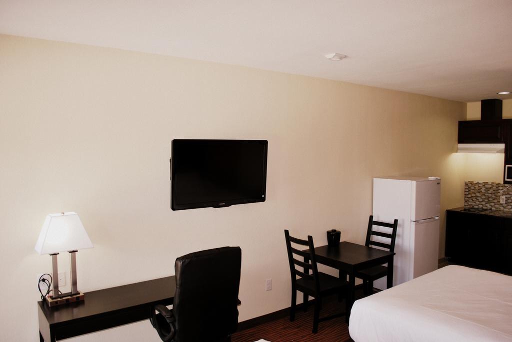 Westwood Inn By Oyo Gonzales Tx Chambre photo