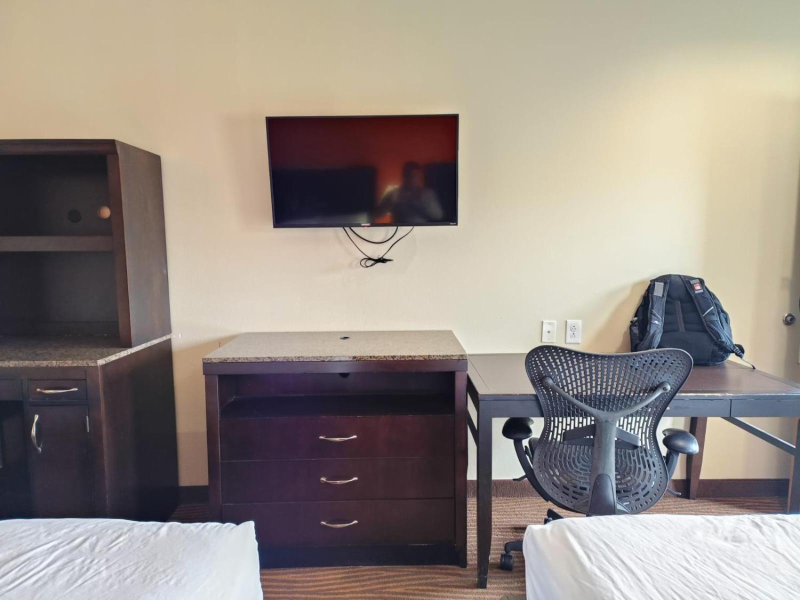 Westwood Inn By Oyo Gonzales Tx Extérieur photo